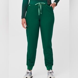 Figs women's Hunter Green Zamora High Waisted Jogger Scrub Pants medium